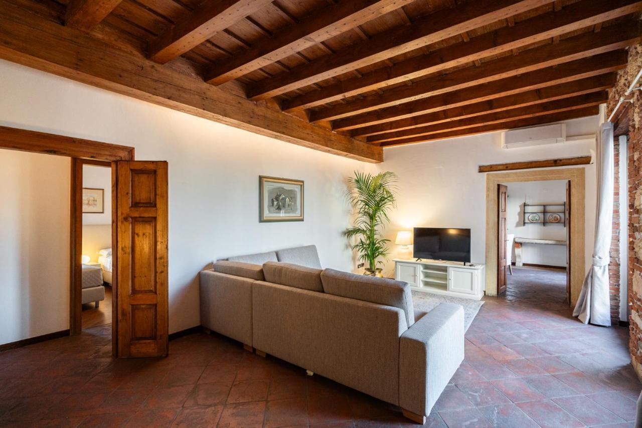 Domus Verona - Residenza Merici Eksteriør billede
